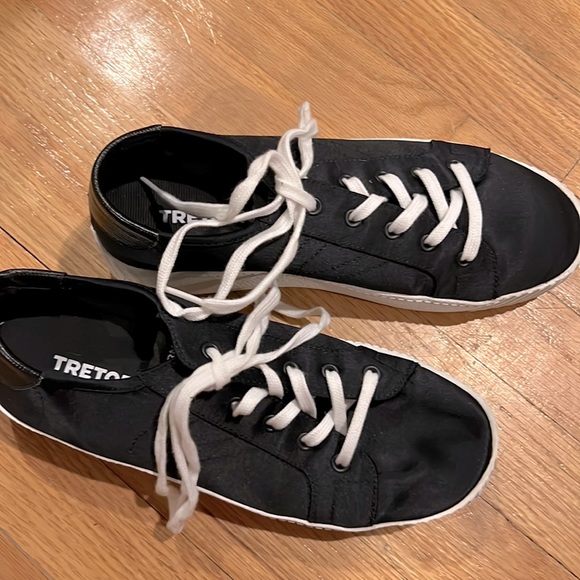 Tretorn satin platform sneakers - Picture 1 of 3